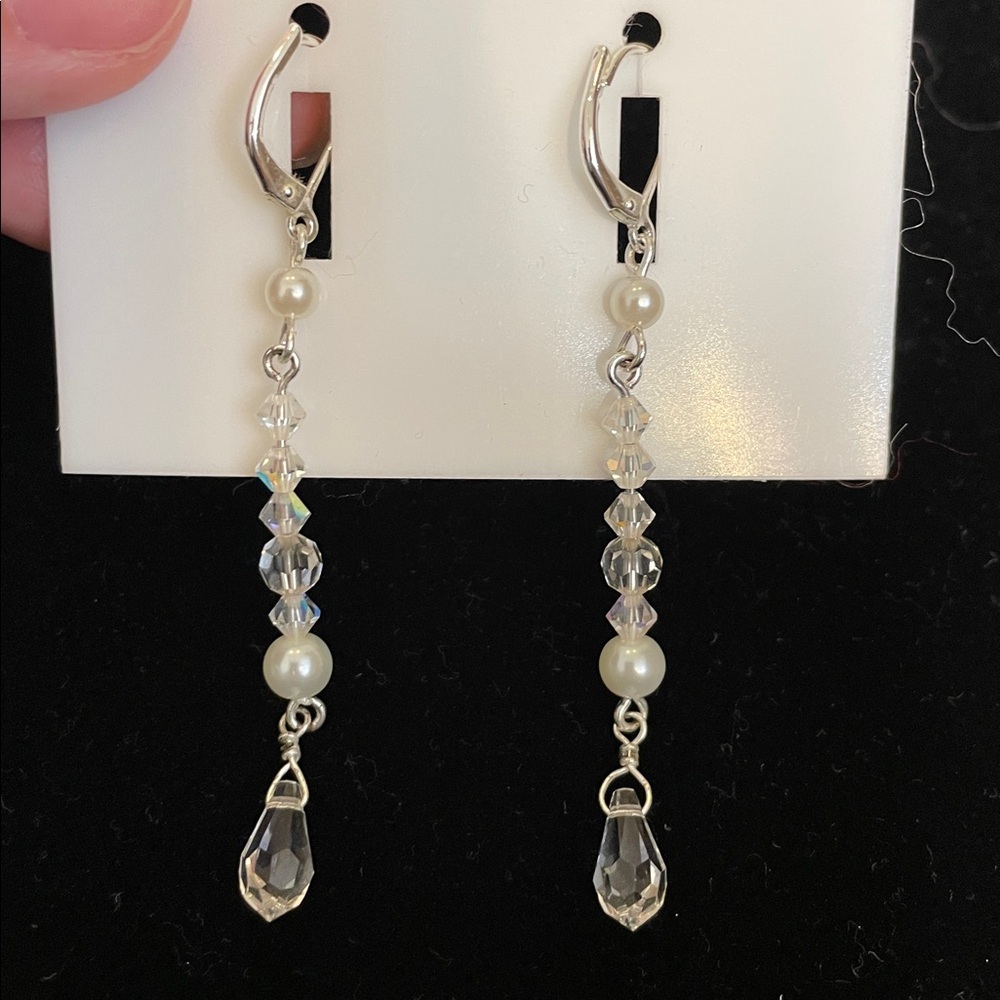 Givenchy NWT Crystal and Pearl Silver Linear Earrings - Picture 4 of 4
